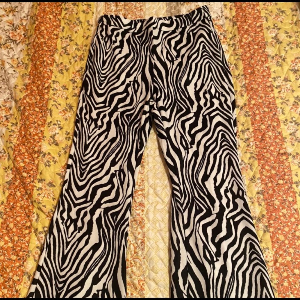 flared zebra pants<3